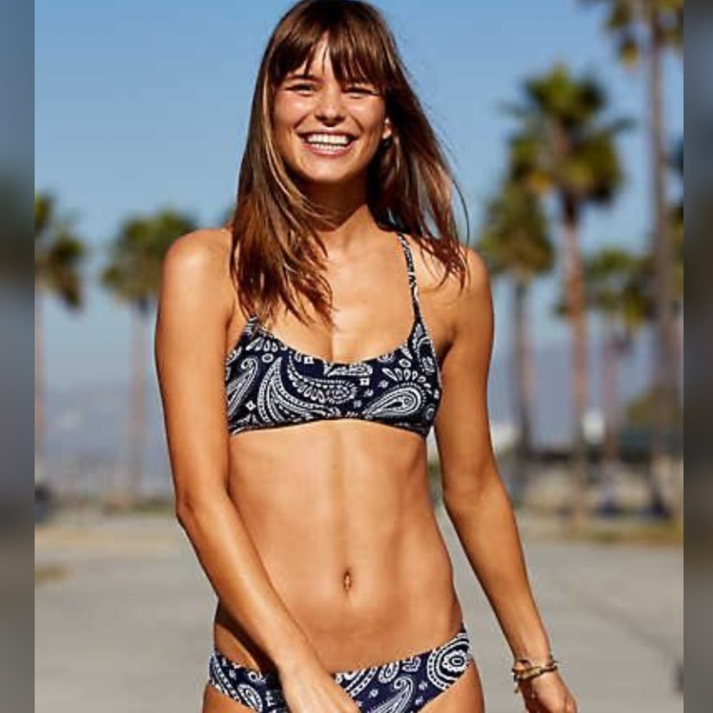 Aerie navy bikini with white pattern size Xs/S